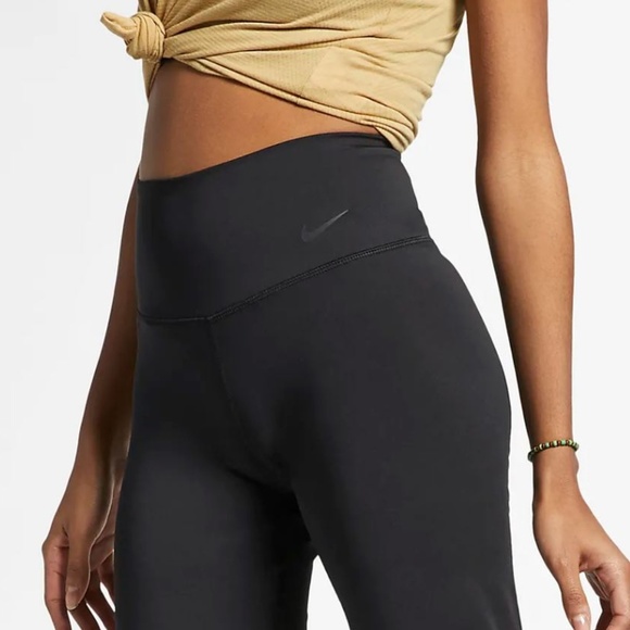 Nike Power Yoga Training Pants